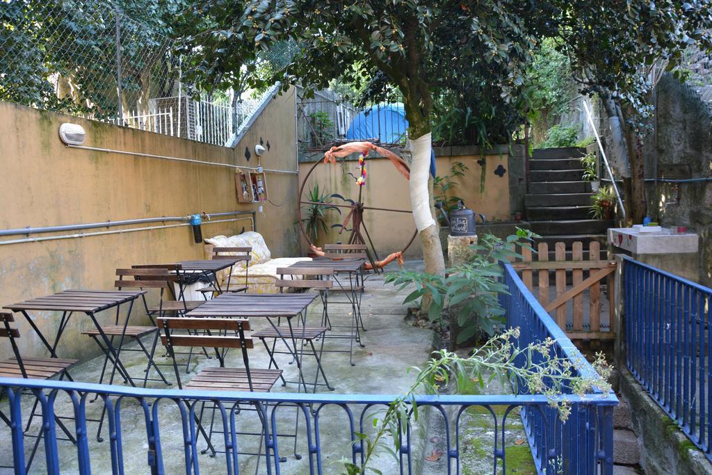 Alma Porto Hostel エクステリア 写真
